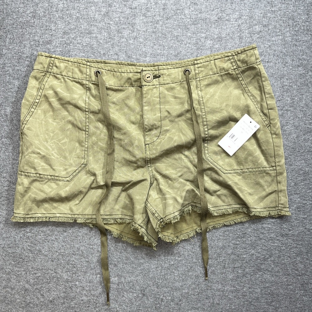 Sanctuary women's shorts green size 32 destination of the sea Palmaflage NWT